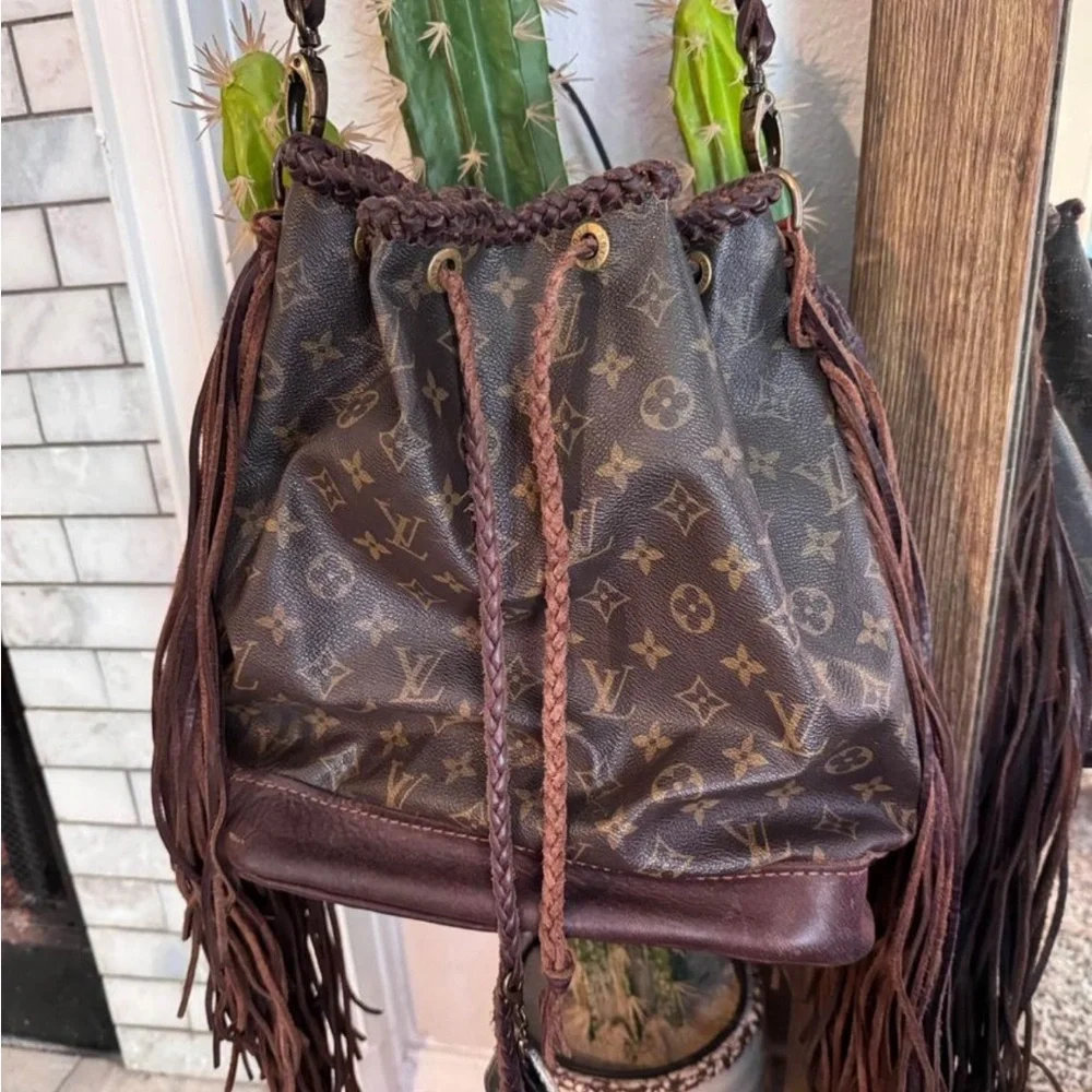 Like new Vintage Boho Bag - authentic and repurposed - Picture 1 of 4